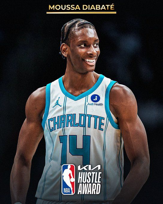 NBA官方:黄蜂内线迪亚巴特荣膺拼搏奖 击败追梦哈特等对手 NBA官方:黄蜂内线迪亚巴特荣膺拼搏奖 击败追梦哈特等对手
