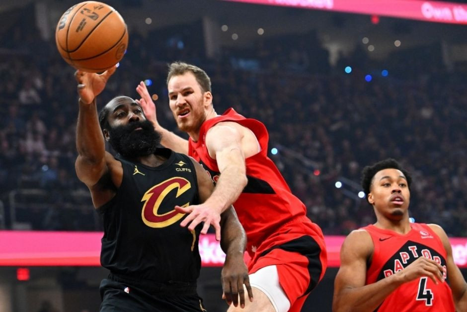 米切尔:我们必须在客场偷一场胜利!NBA东部半决赛骑士vs猛龙赛程时间表 G1将于北京时间5月6日7:00开打! 米切尔:我们必须在客场偷一场胜利!NBA东部半决赛骑士vs猛龙赛程时间表 G1将于北京时间5月6日7:00开打!