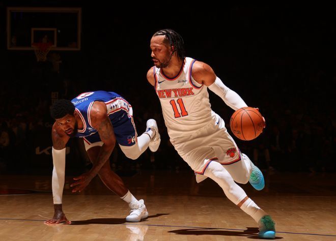 NBA半决赛战报：尼克斯超神模式！狂胜76人39分创主场队史季后赛纪录 近两战狂胜90分